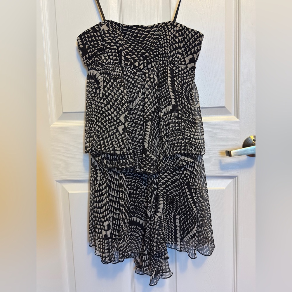 BCBGMaxAzria Black and White Silk Textured Dress